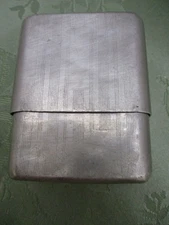 Vg. Cigarette 2 Piece Case Aluminum with design by Park Sherman Co.