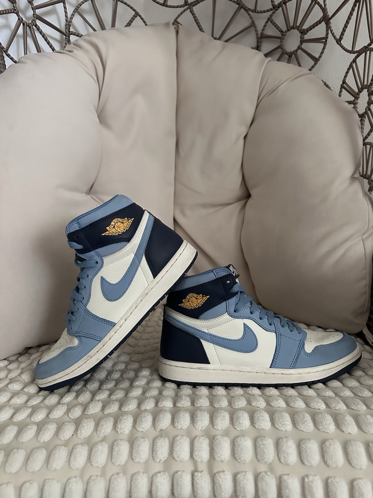 Nike Air Jordan 1 High OG First in Flight Women's Size 8.5 Womens