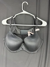 BODY by VICTORIA'S SECRET MEMORY FIT SMOOTH LIGHTLY LINED DEMI BRA size 40 C
