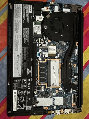 Thinkpad E14 - Photo 1/4