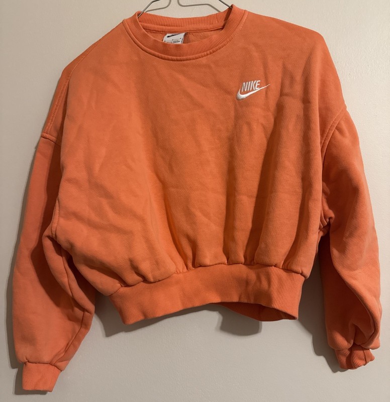 Nike Sweatshirt Womens Medium Orange Cropped Fleece Embroidered Swoosh Pullover