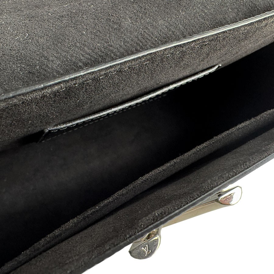 Auth LOUIS VUITTON Epi Twist MM Shoulder Bag Black/Off White/Red M42778 - z8552 thumbnail 5