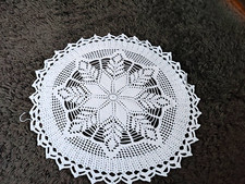 White Round Cotton Crochet Lace Floral Doily, Floral Theme Pattern, 1pc Set