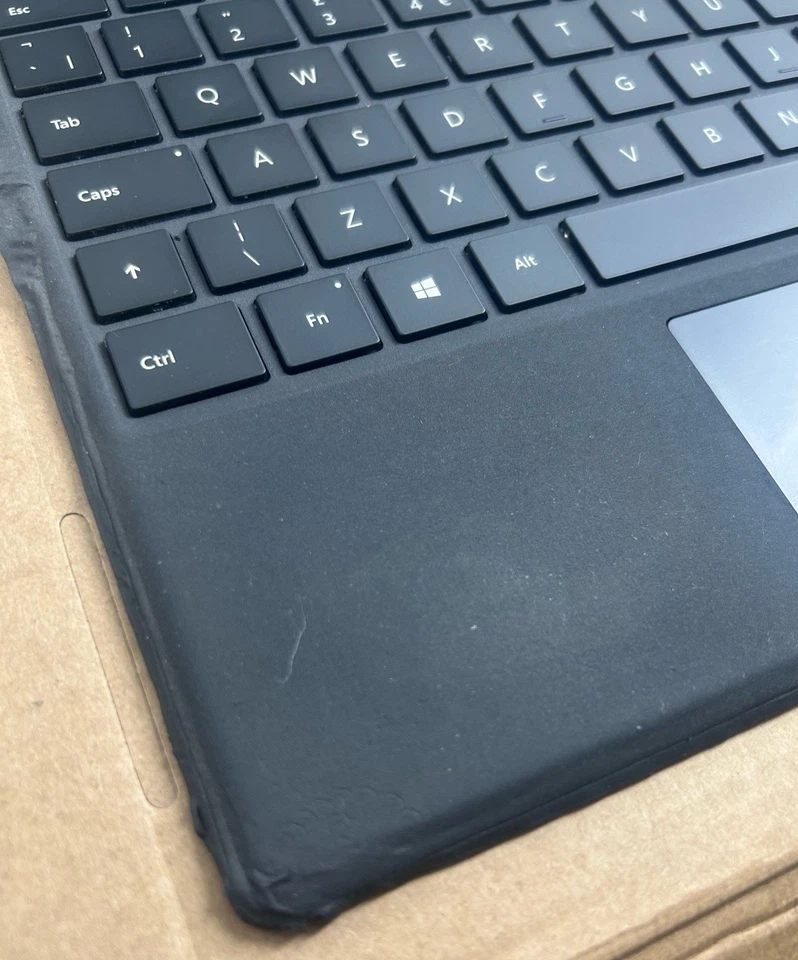 Microsoft Surface Pro 4 5 6 7 7+ 7Plus Type Cover 1725 Backlit Keyboard (B37 - Image 3 of 4