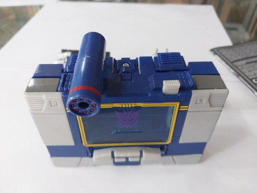 Transformers 40th Anniversary SOUNDWAVE with LASERBEAK & RAVAGE G1 Retro - Picture 7 of 23