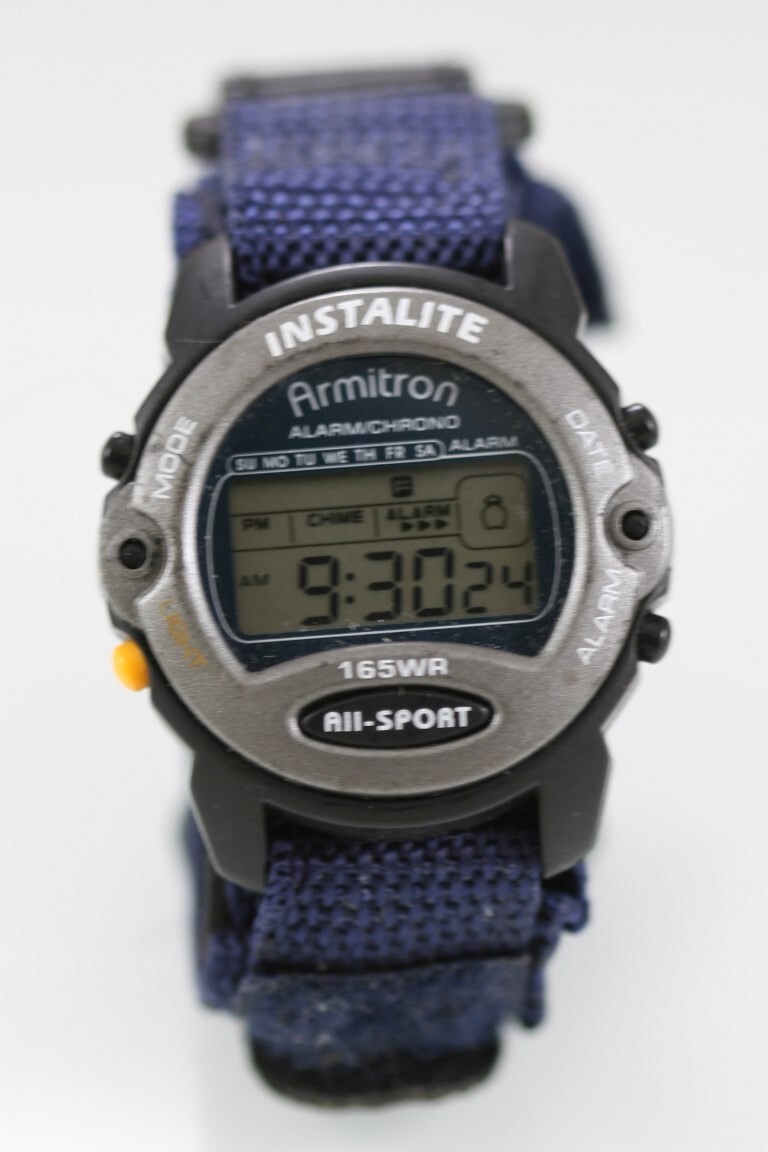 Reloj Armitron Hombre Negro Plástico 50m Nylon Azul Alarma Luz Cron Fecha  Cuarzo