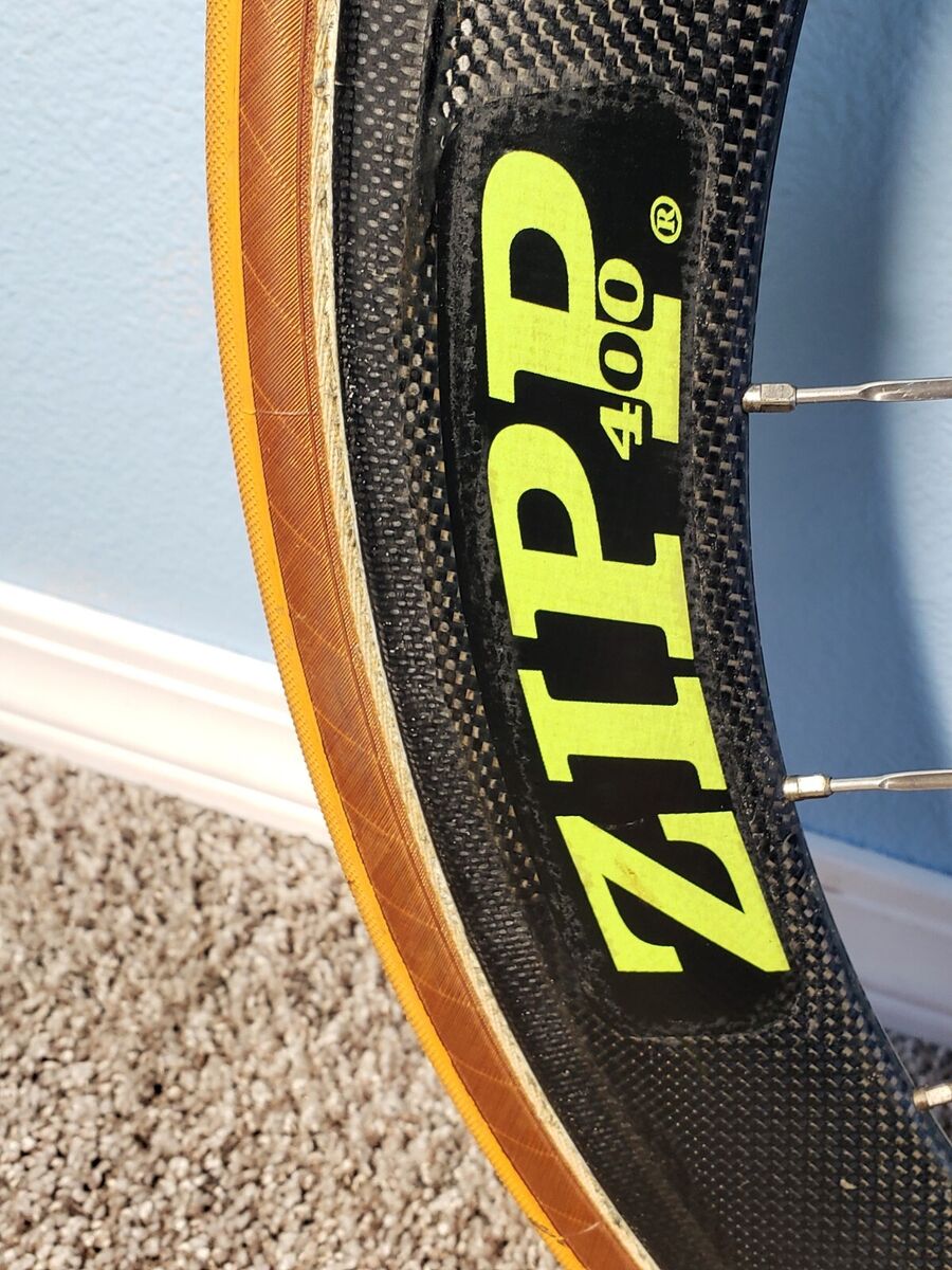 Zipp 400 Speed Weaponry Carbon Fiber 650c Rear Wheel Shimano Zipp 400 Speed Weaponry Carbon Fiber 650c Rear Wheel Shimano