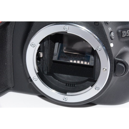 Nikon D5100 Digital Camera 16.2MP Vintage Body Only 1080p HD Video Recording - Picture 2 of 10