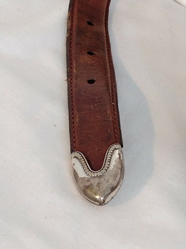 54" XENO Vintage brauner Ledergürtel mit Golfmotiv Nieten - Bild 7 von 7