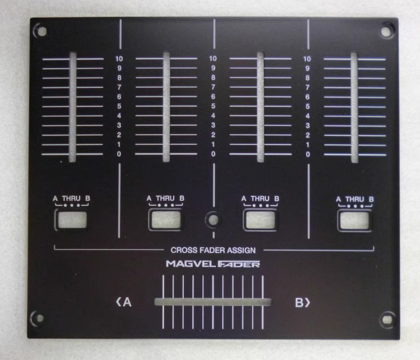 Pioneer DJM-850 + Inno Fader PNP 取付け済み Pioneer DJM-850 + Inno Fader PNP 取付け済み
