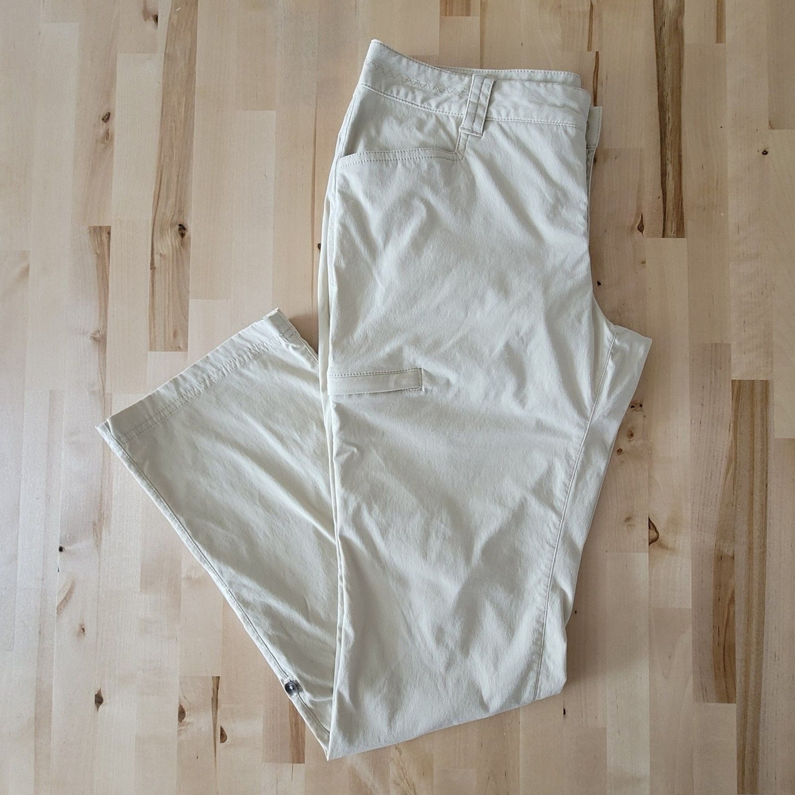 Eddie Bauer Womens Sightscape Horizon Convertible Roll-Up Pants Khaki SZ 10