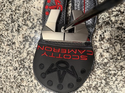 Scotty Cameron Phantom 5 Putter RH 35 in 4.5° Loft 70° Lie Black/Silver