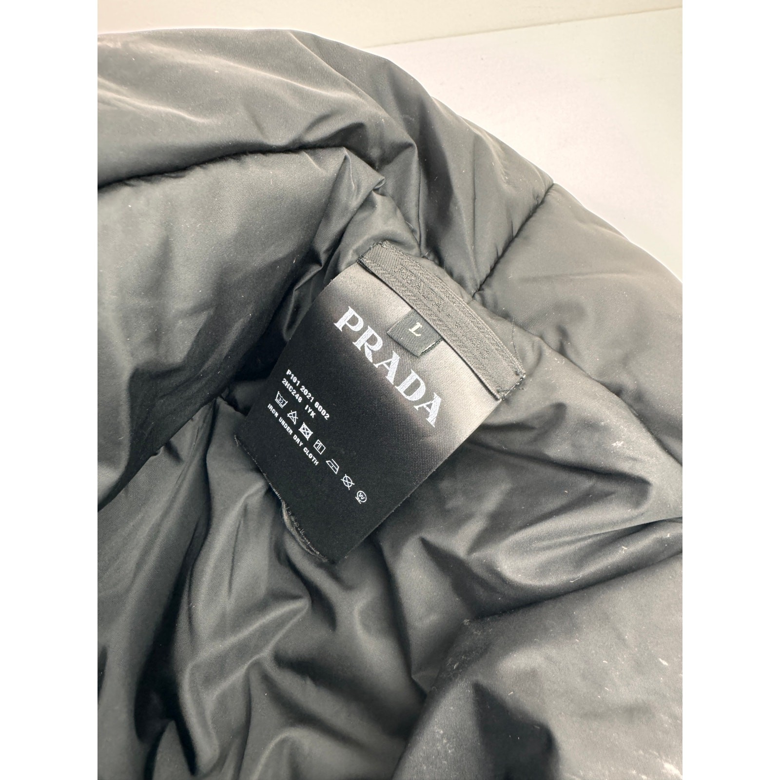 PRADA Padded Re-Nylon Bucket Hat Puffer Bucket Hat Triangle Logo L Large CLASSIC thumbnail 5