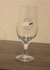 Goose Island Stemmed Beer Glass 16.5 oz Chicago 