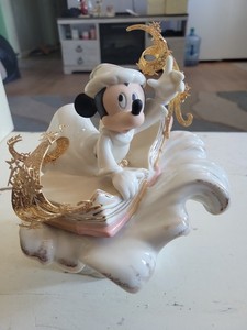 LENOX Disney SEARCHING FOR THE SORCERER'S SPELL - MICKEY MOUSE -- NEW in BOX COA