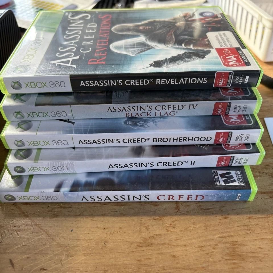 Microsoft Xbox 360 E 250GB Console + 5 Games + Controller PAL Tested Free Post - image 4 of 4