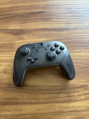 Nintendo Switch Pro Controller - selten benutzt!