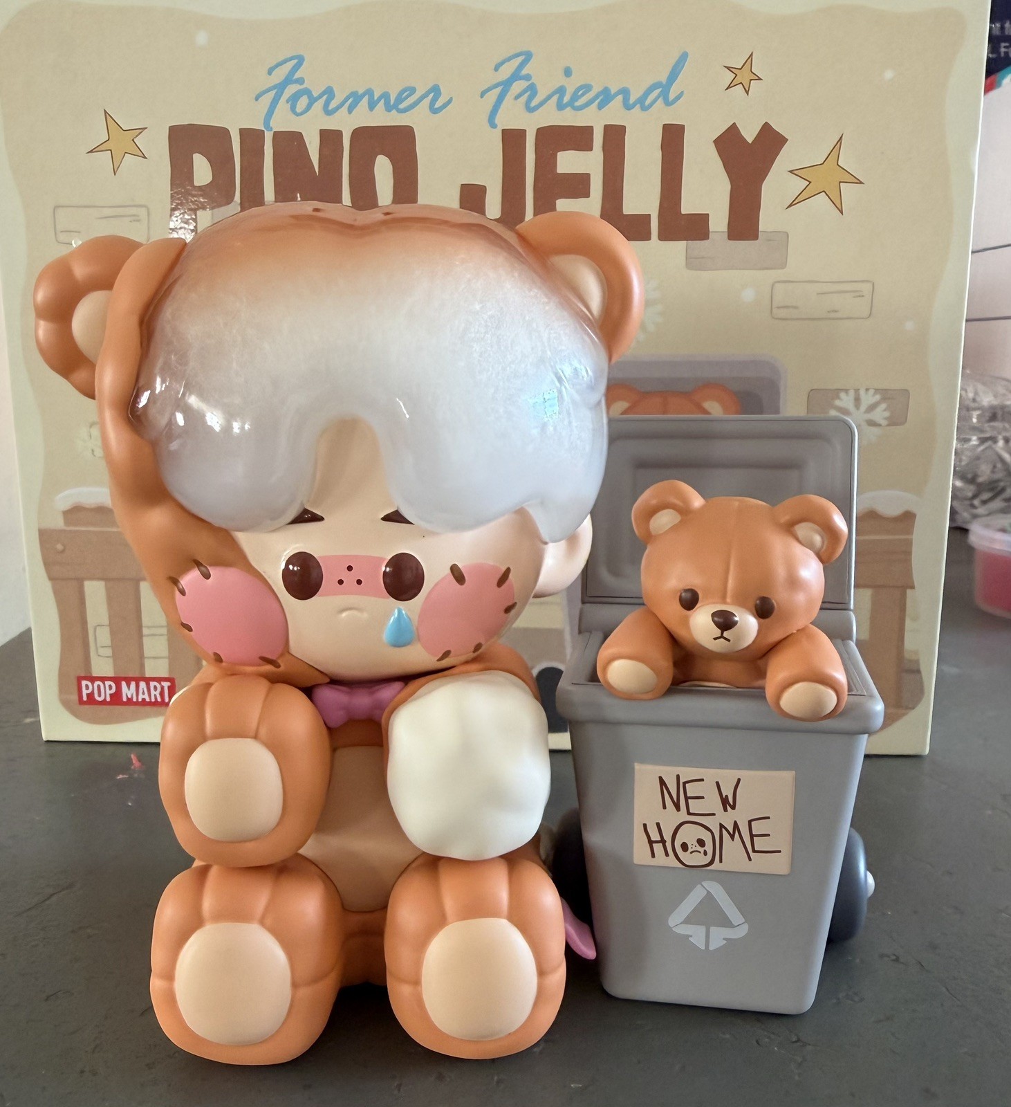 Figura de ex amigo Popmart PINO JELLY