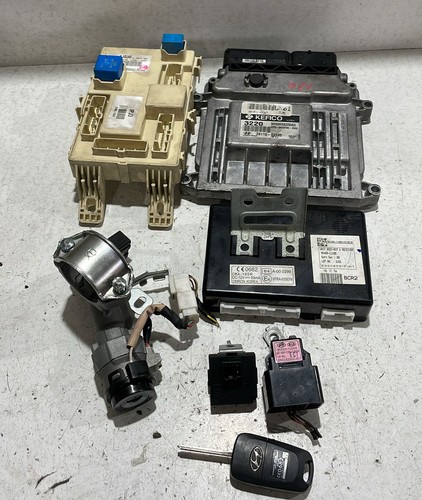 Set Llave Para HYUNDAI i20 1° Serie 39110-03345 (08 >14) - Imagen 1 de 7