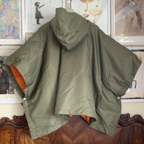 Comme des Garçons Down Poncho in Khaki Green / Olive Drab - Picture 4 of 9