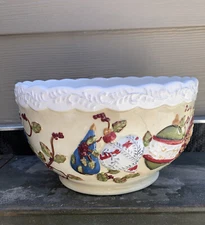 Home Trends - Natural Holiday Collections Round Serving Bowl Nature Christmas 