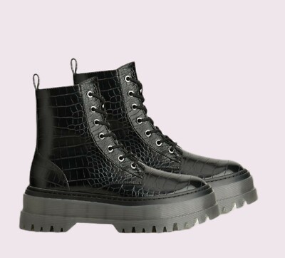 Bershka Black Lace Up Goth style Casual Retro Boots High Heel Soft