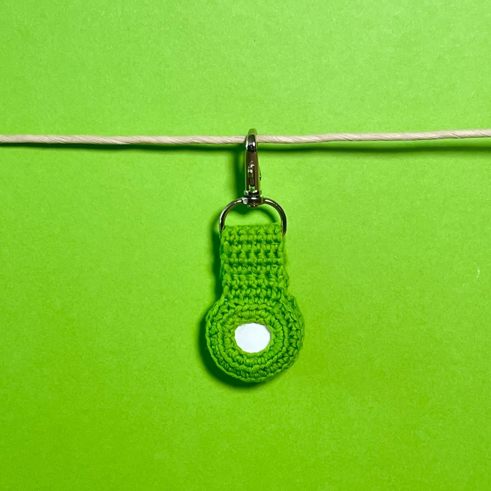 AirTag Holder - Crochet Keychain - Image 4 of 4