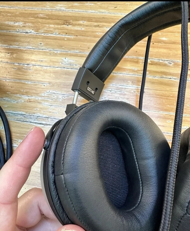Auriculares para audiófilos magnéticos planos estéreo premium Fostex TH-500RP Foto 2 de 4