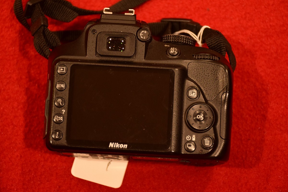 Nikon D3400 24.2MP Digital SLR Camera Body For Parts/Repair