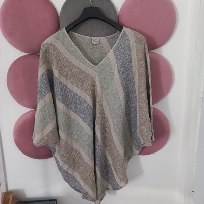 La Bottega Di Brunella Linen Poncho Top