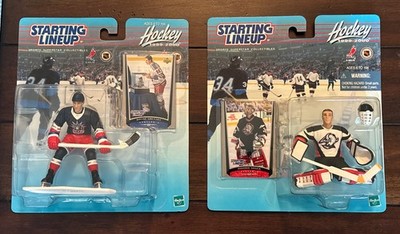 Lot of 2 - 99/00 NHL Starting Lineups - Wayne Gretzky, Dominik Hasek (D)