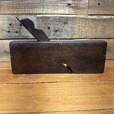 Antique Primitive Ohio Tool Co. Wood Molding Plane No. 37 “J.B. Temple”