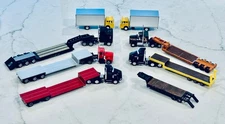MODEL RAIL ROAD HO (!:87) TRUCKS and TRAILERS