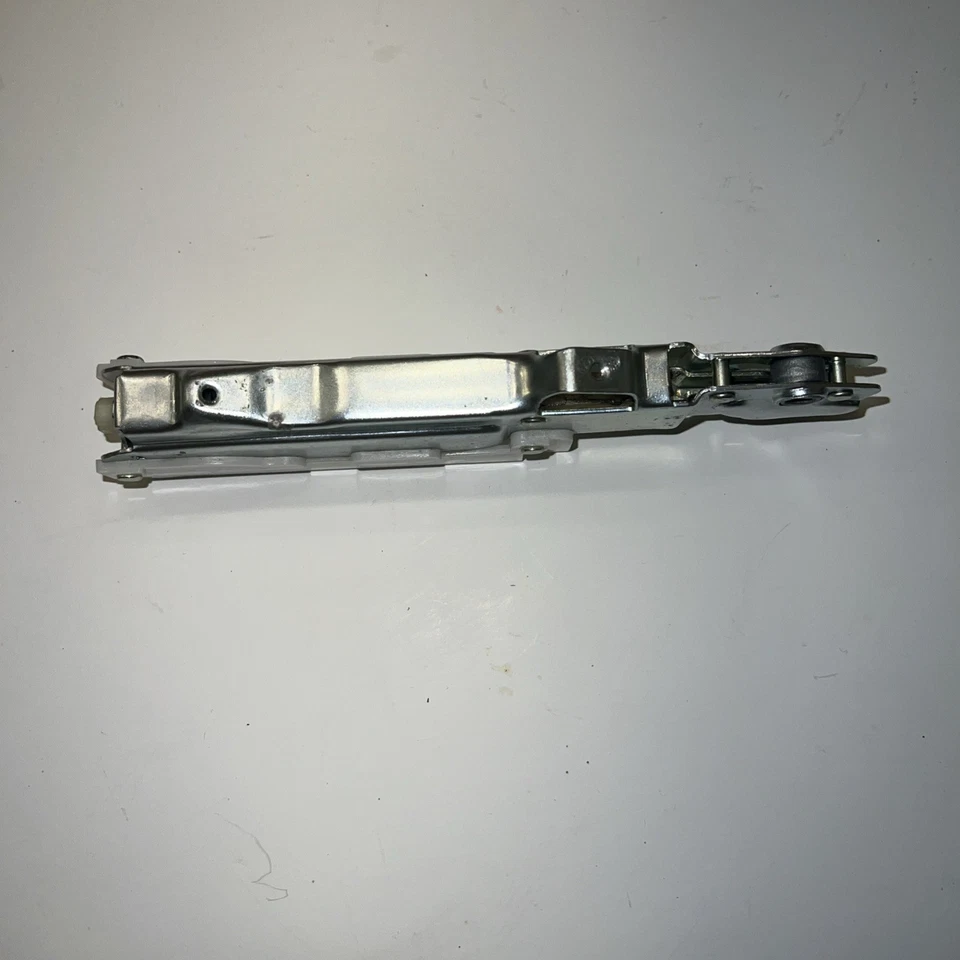 Nova dobradiça de montagem OEM Samsung DC97-16923F - Imagem 2 de 3