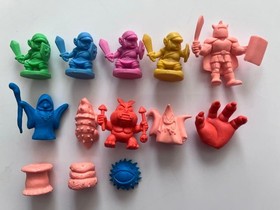 Famicom characters Zelda, Mario, Mappy, and others #PG9V7Z