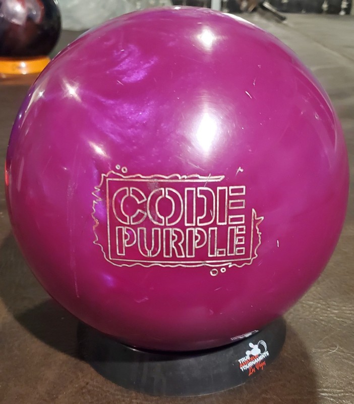 Storm Code Purple Overseas Rare Bowling Ball 15 lb