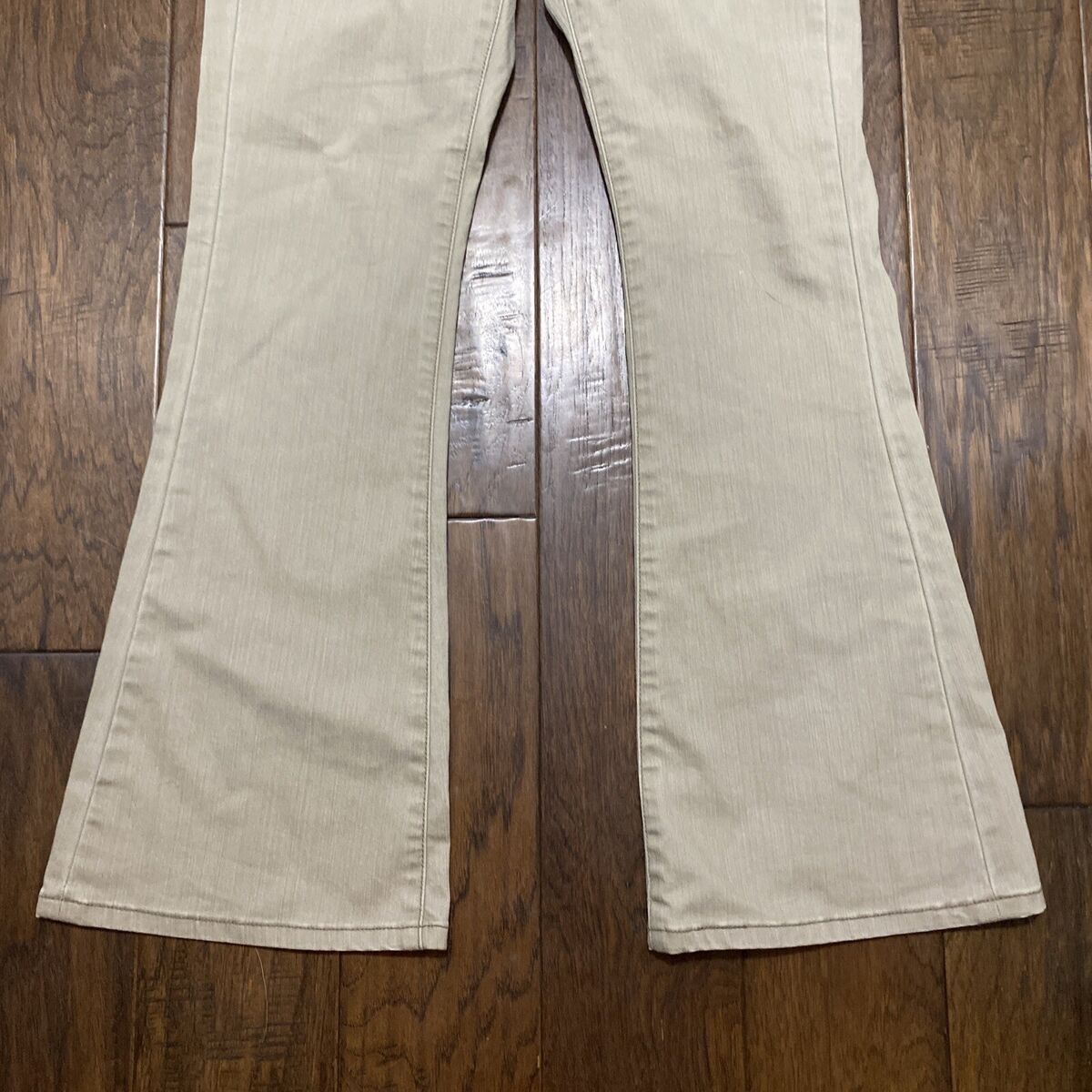 Vintage Levi's 519 Jeans Low Rise Flare Stretch Tan Women's Vintage Levi's 519 Jeans Low Rise Flare Stretch Tan Women's