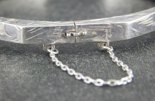 Vintage FAS 925 Sterling Silver Etched Pattern Octagonal Hinged Bangle Bracelet - Picture 4 of 8