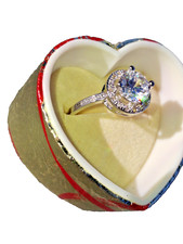 Sterling silver white stone solitaire halo CZ's Ring faceted 7.5 w/gift box