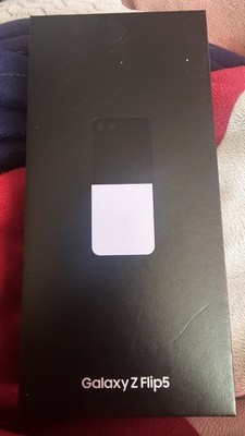 Samsung Galaxy Z Flip5 5G SM-F731B - 512GB, ohne Simlock