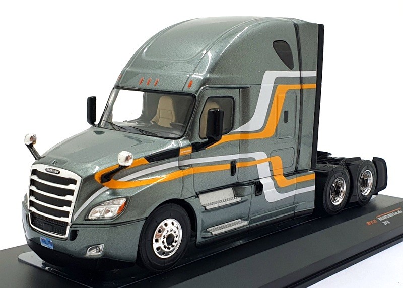 Ixo 1/43 Scale TR211.22 - 2018 Freightliner Cascadia Truck - Grey
