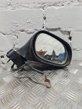 Retroviseur droit (ou coque) Mitsubishi CARISMA