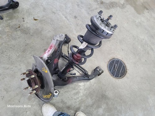 (LOCAL PICKUP ONLY) Passenger Front Knee Without Air Suspension Fits 21-25 ESCAL