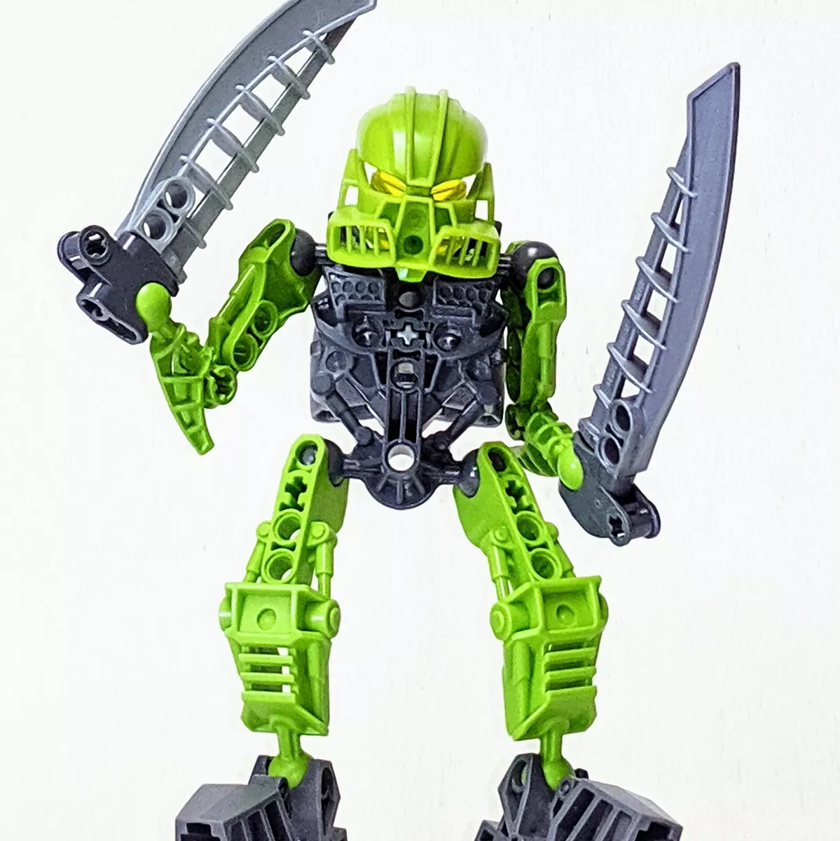 LEGO Bionicle: Matoran of Light Tanma 8944 (complete)