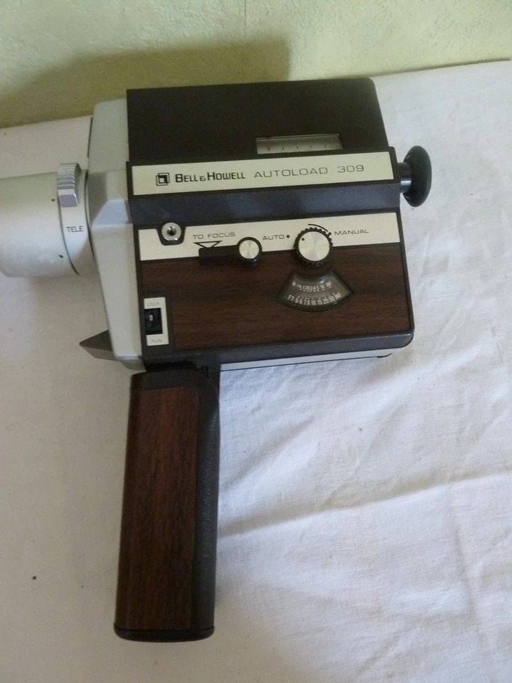 Caméra Super 8 BELL & HOWELL JAPAN Modèle 309 Notice et Boite - Photo 3/4