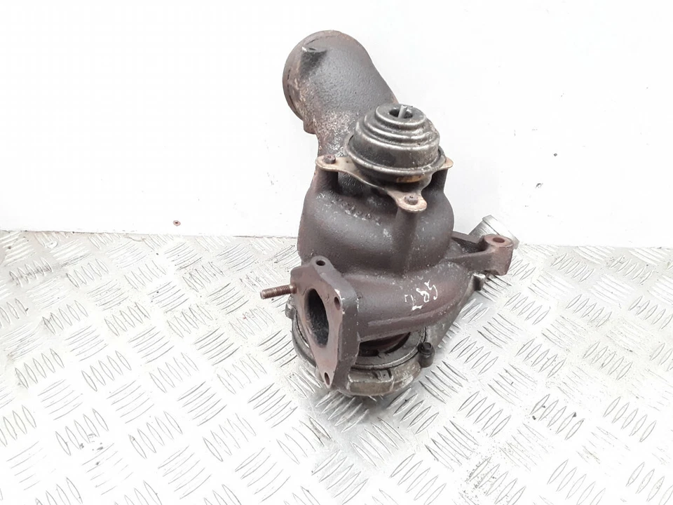 Peugeot 406 2002 LHD coupe 2.2d 98kw Turbo turbocharger - Image 2 of 4