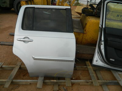 09 10 11 12 13 14 15 HONDA PILOT REAR RIGHT PASSENGER SIDE DOOR