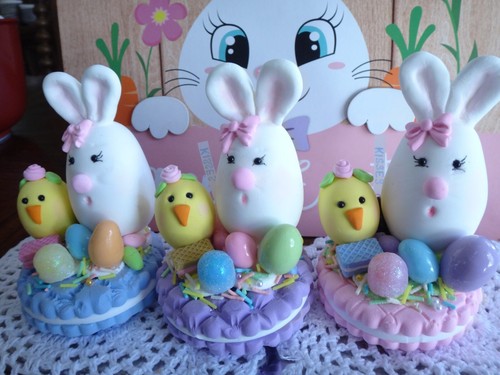 Easter Bunny & Chick Novelty Jumbo Stuffed Sandwich Cookie  Fake Bake, Faux - Picture 1 of 15