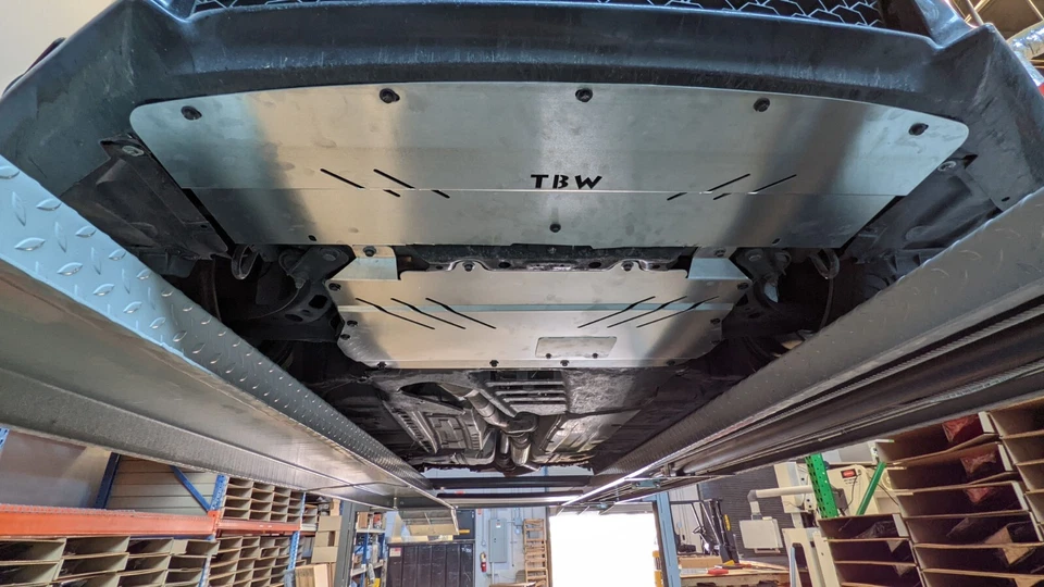 Cubierta antideslizante de aluminio debajo del motor para Subaru BRZ y Scion FR-S Foto 3 de 4