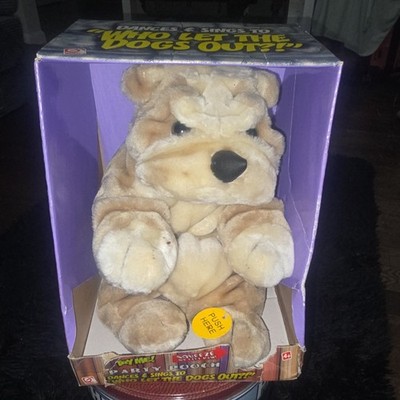 Gemmy Party Pooch Plush Dog Dances & Sings Who Let the Dogs Out?! 2002 39270